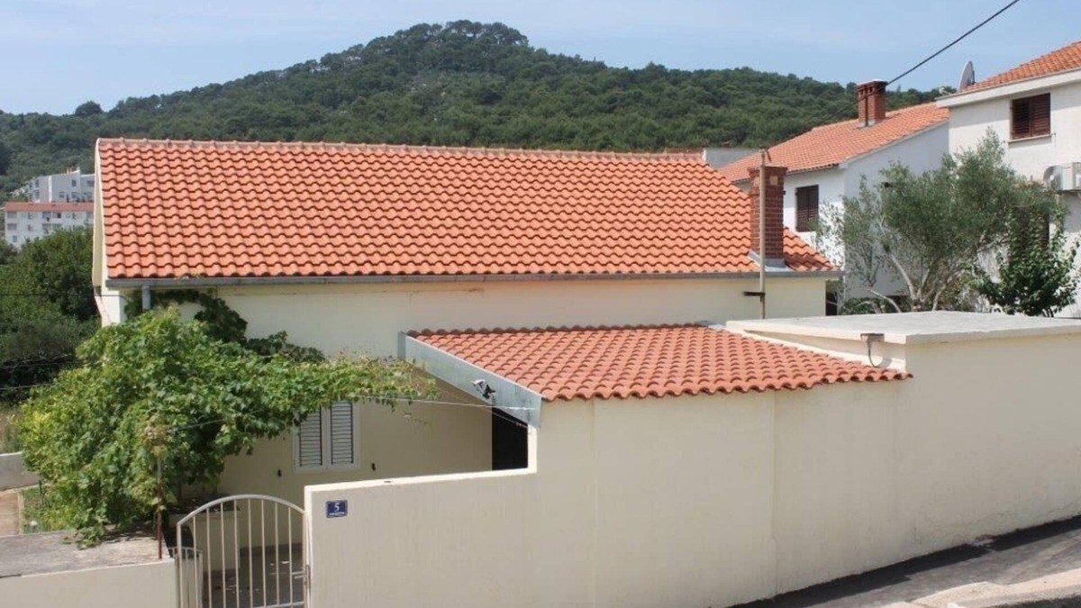 Preko House | Seaside holiday house Preko, Ugljan (K-12078)