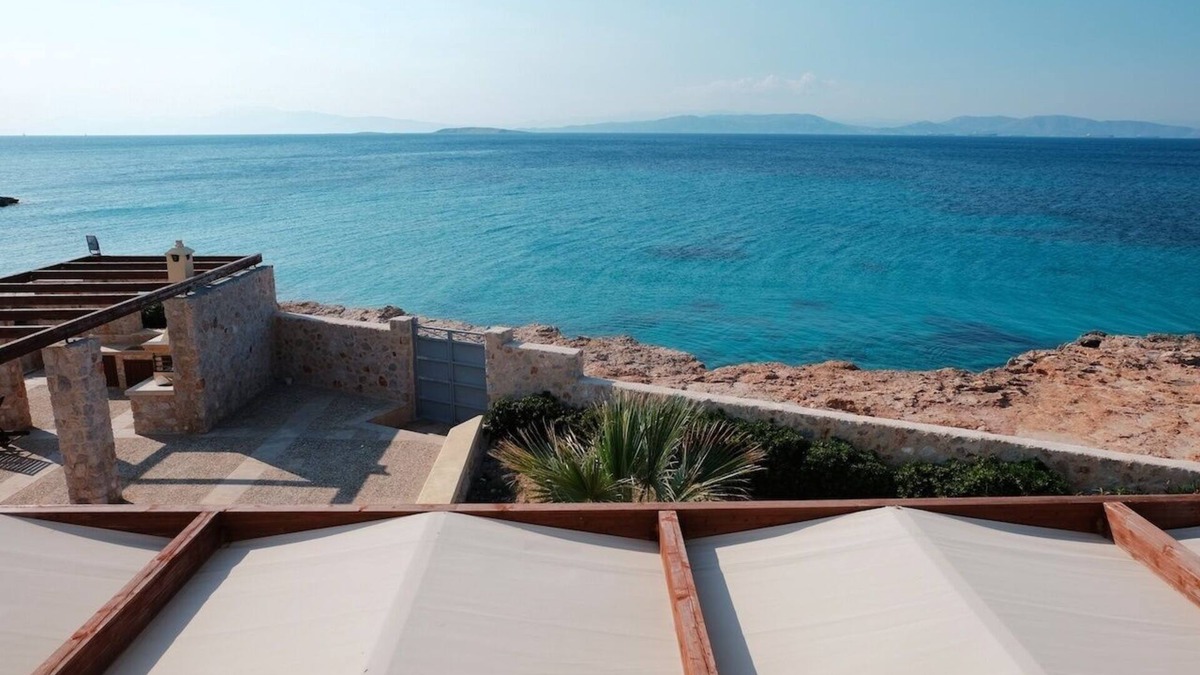 Kontos Villa | Seaside Luxury Villa & Pool