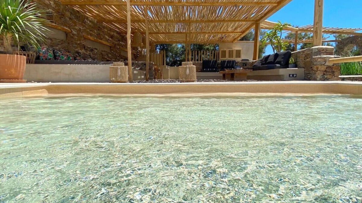 Plaka Villa | Seaside Naxos : 4BDR Villa Aetheria At Plaka Beach