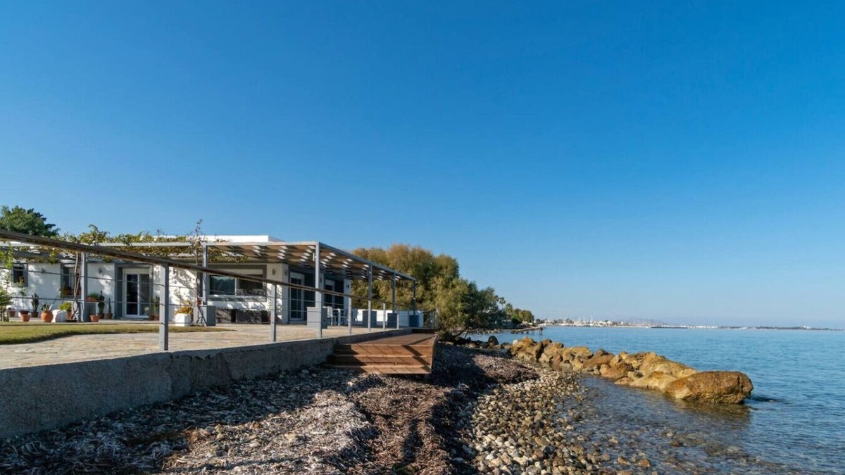 Psalidi Villa | Seaside Private Beach Paradise