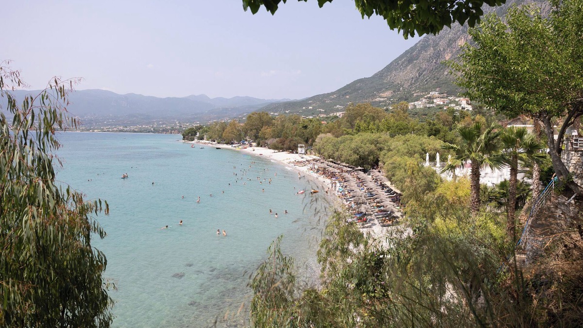 Paralia Vergas House | Seaside retreat Apartment in Almyros, Kalamata