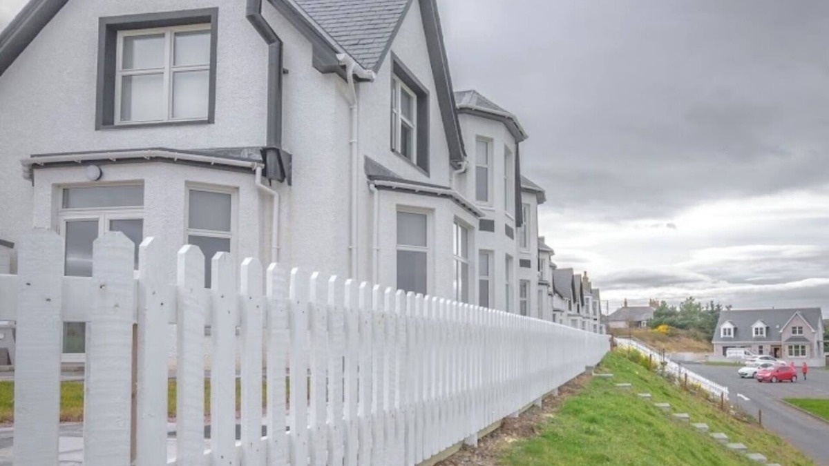 Banff House | SEASIDE SELF CATERING HOLIDAY TOWNHOUSE WITH EXCELLENT SEA VIEWS