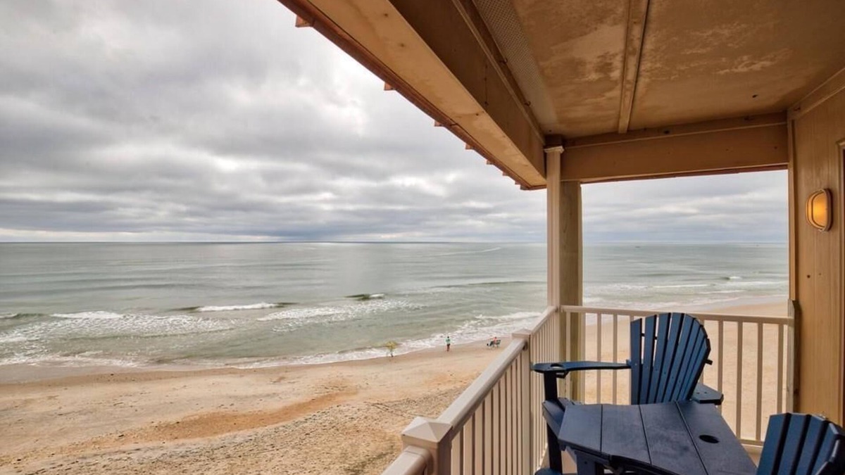 Sneads Ferry Condo | SEASIDE SERENITY! Oceanfront at Topsail Dunes.
