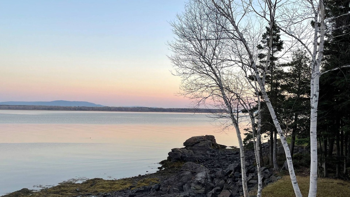 Grande-Cascapedia Cottage | Seaside Serenity - Private Waterfront Escape by the Bay of Chaleur