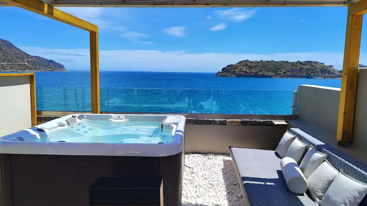 Plaka Villa | Seaside Villa, Breakfast Add-On, Pool & Jacuzzi