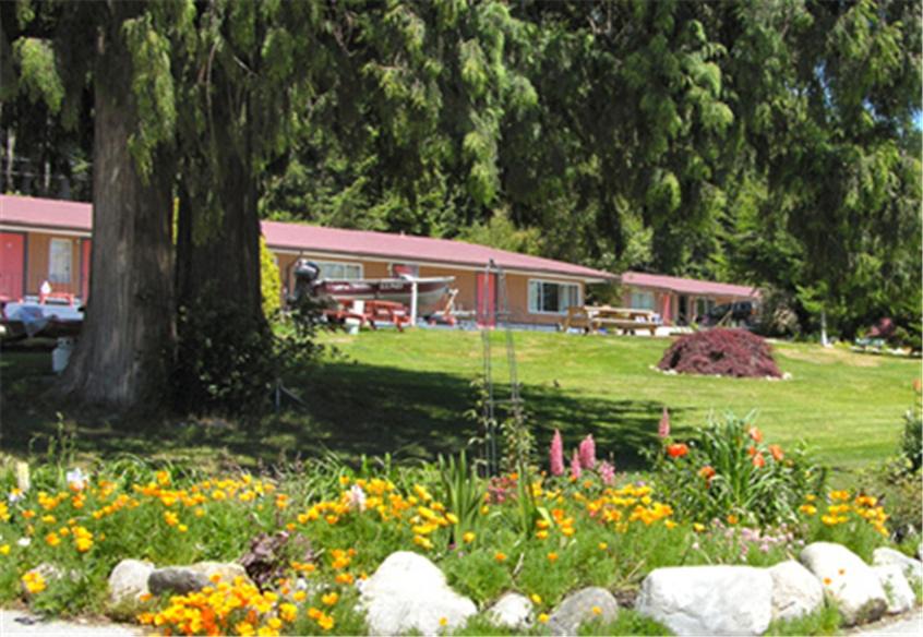 Powell River Resort | Seaside Villa Motel & RV Park