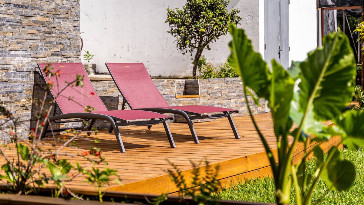 Bois de Nefles Villa | seasonal rental for 4 people max in large independent garden level