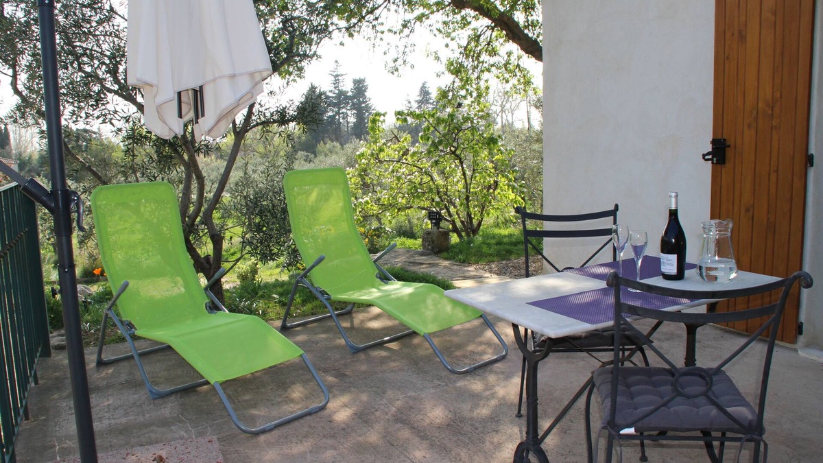 Paradou Apartment | seasonal rental