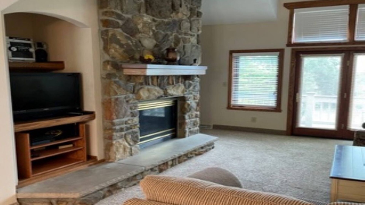 Clymer Condo | Seasons at Greenwood Forest