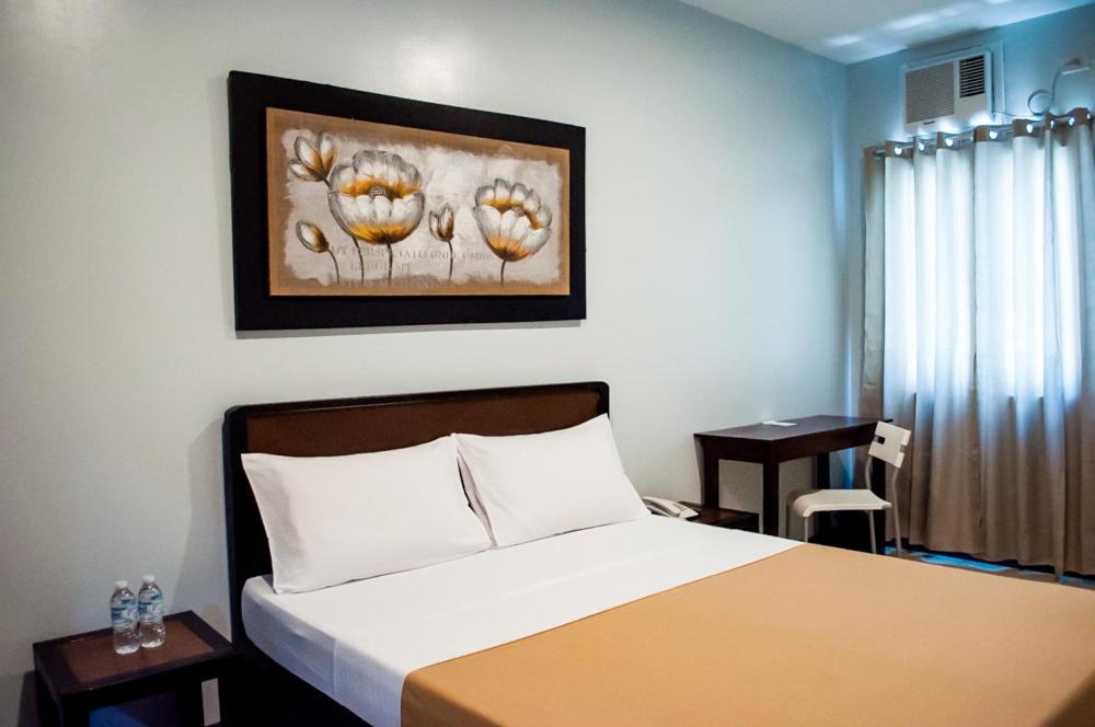 Sablayan Bed & Breakfast | Seasons Hotel Sablayan