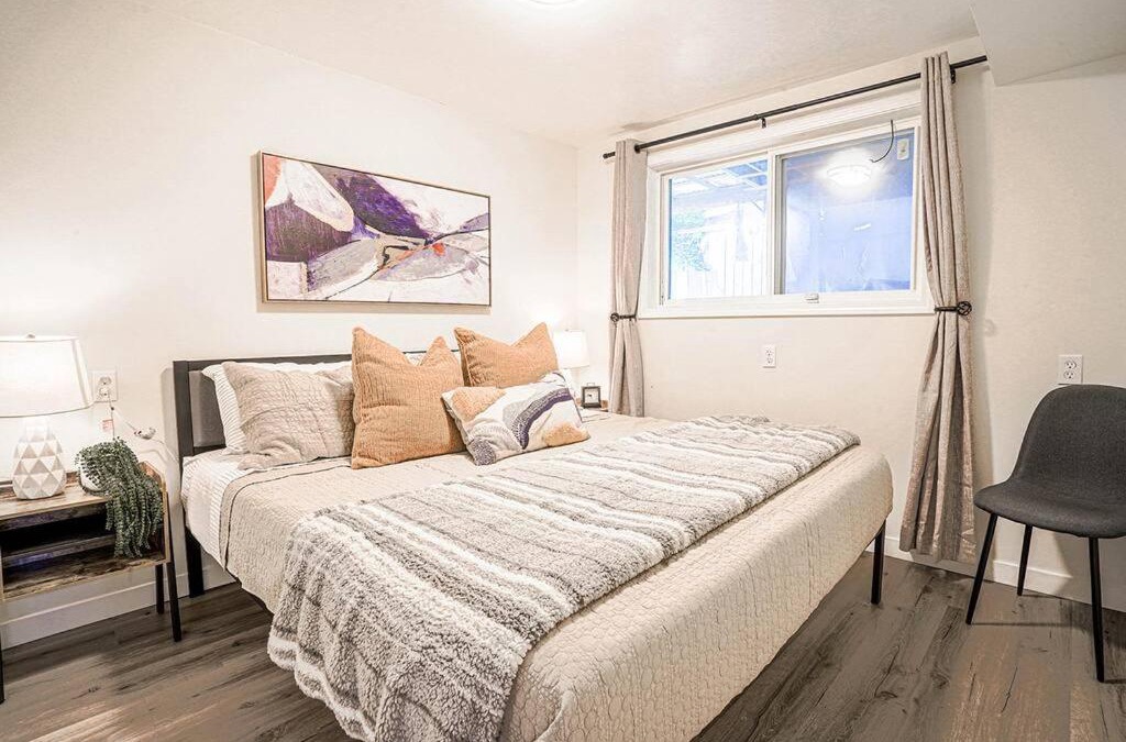 SeaTac House | Seatac 2BR Lower Unit- 5 min to Airport
