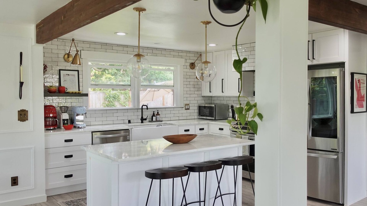 Greenwood House | Seattle Lighthaus: 4BR Retreat, Entire Property with Luxurious Amenities! ✨