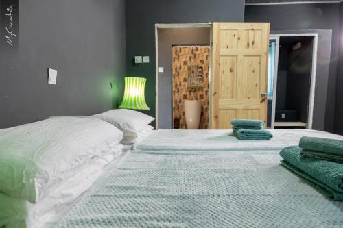 Bakau Apartment | Seaview 1-Bed Suite on Cape Point Beach Bakau - Bojang River Lodge