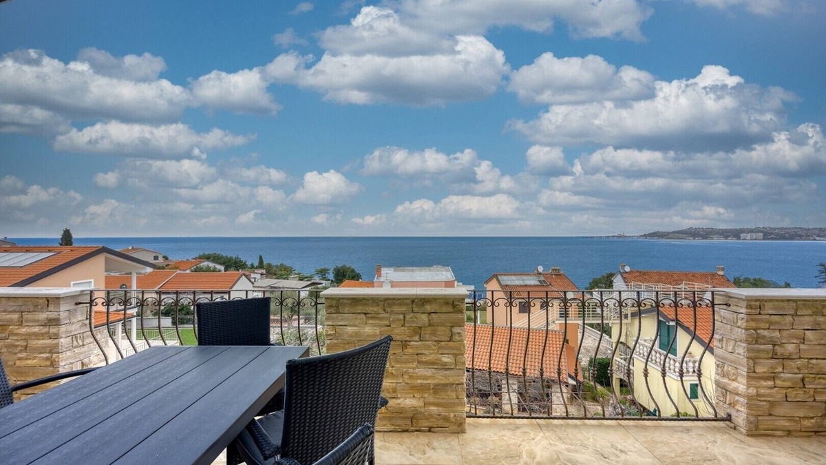 Crveni Vrh Apartment | Seaview Apartment Emma