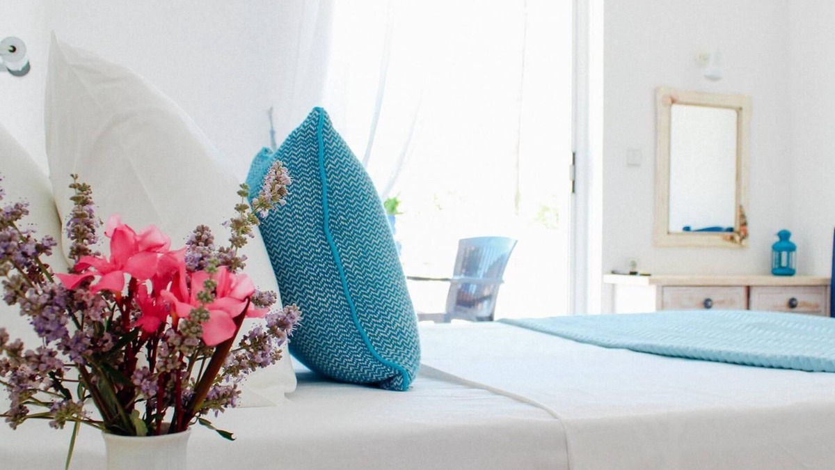 Klima Resort | SEAVIEW Cabana- Family room with seaview balcony