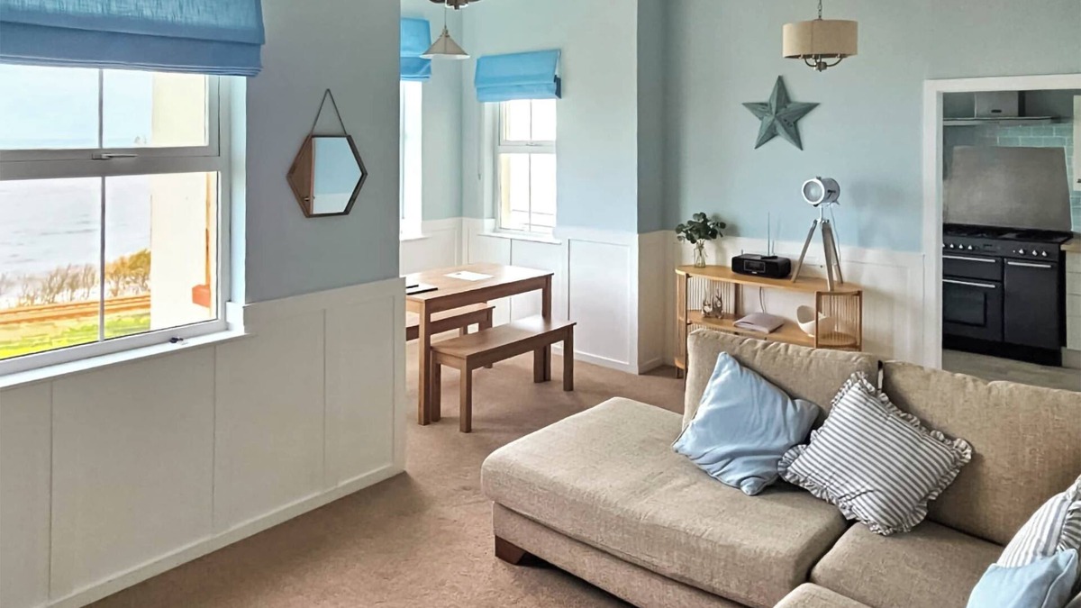 Llanddulas Cottage | Seaview Cottage - UK35814