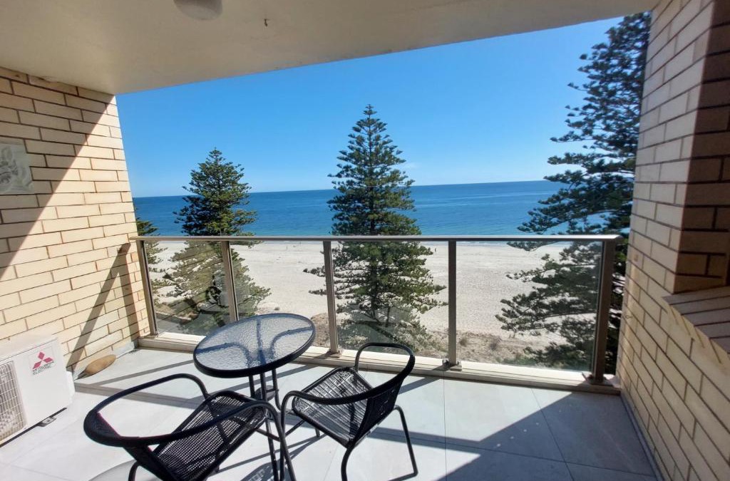 Glenelg Apartment | Seaview Escape Glenelg