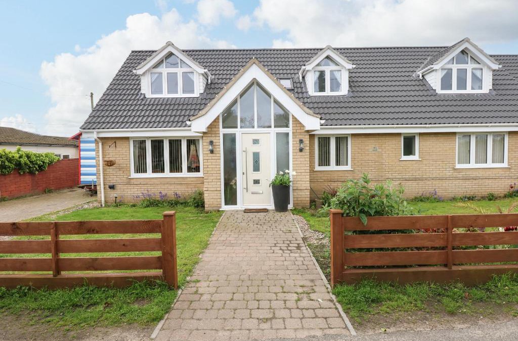 Pakefield House | Seaview