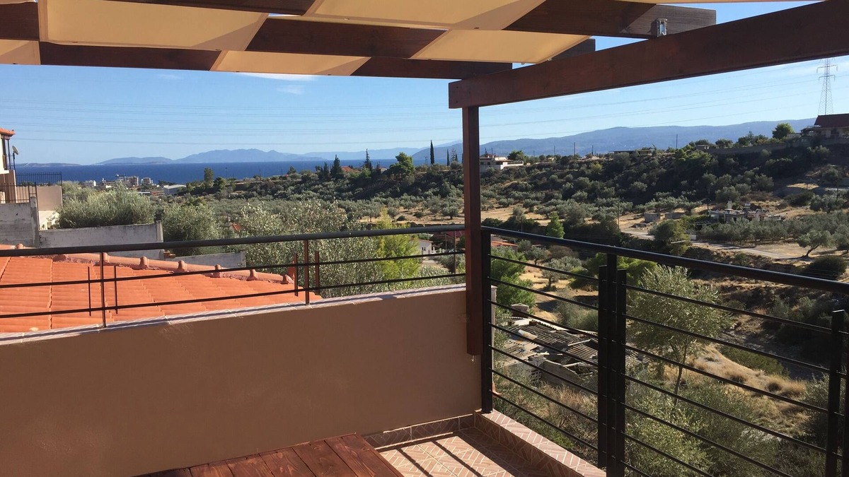 Agii Theodori Villa | Seaview Hilltop Villa/wi-fi, A/c, Near Beach & Ancient Sites Only 45' to Athens