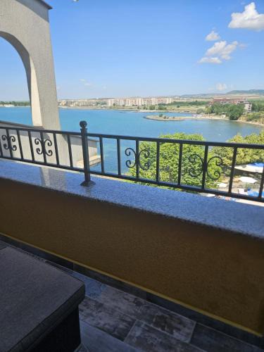 Aheloy Apartment | Seaview Holiday - Черноморска почивка