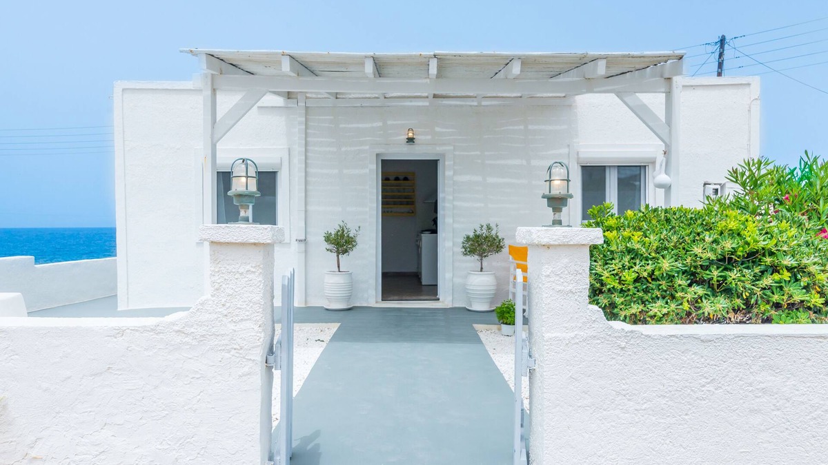Mandrakia House | Seaview House above a lovely little cove