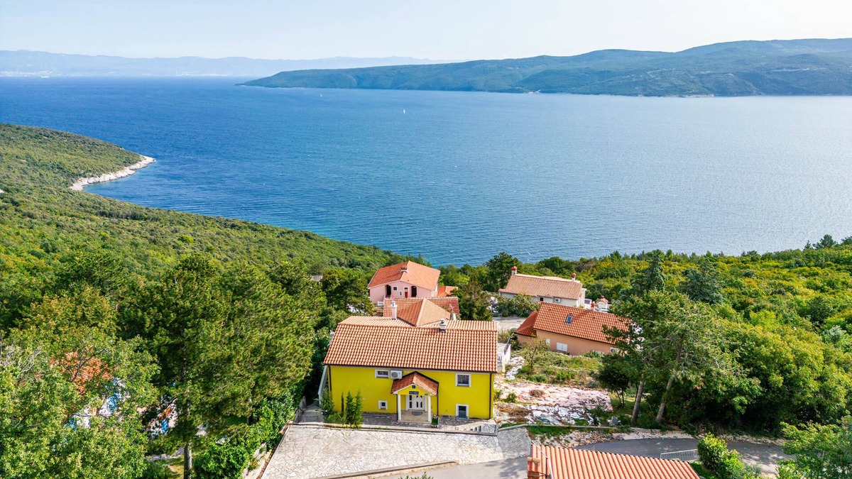 Zagorje Apartment | Seaview House Helena - Apartment 2, Plomin, Croatia