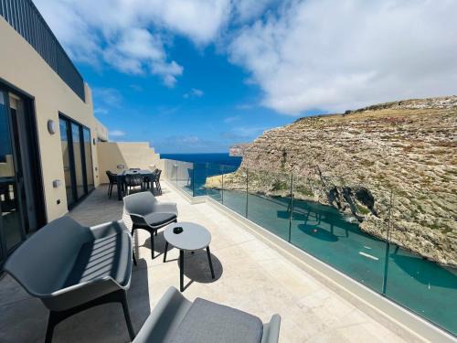 Xlendi Apartment | Seaview Penthouse Xlendi