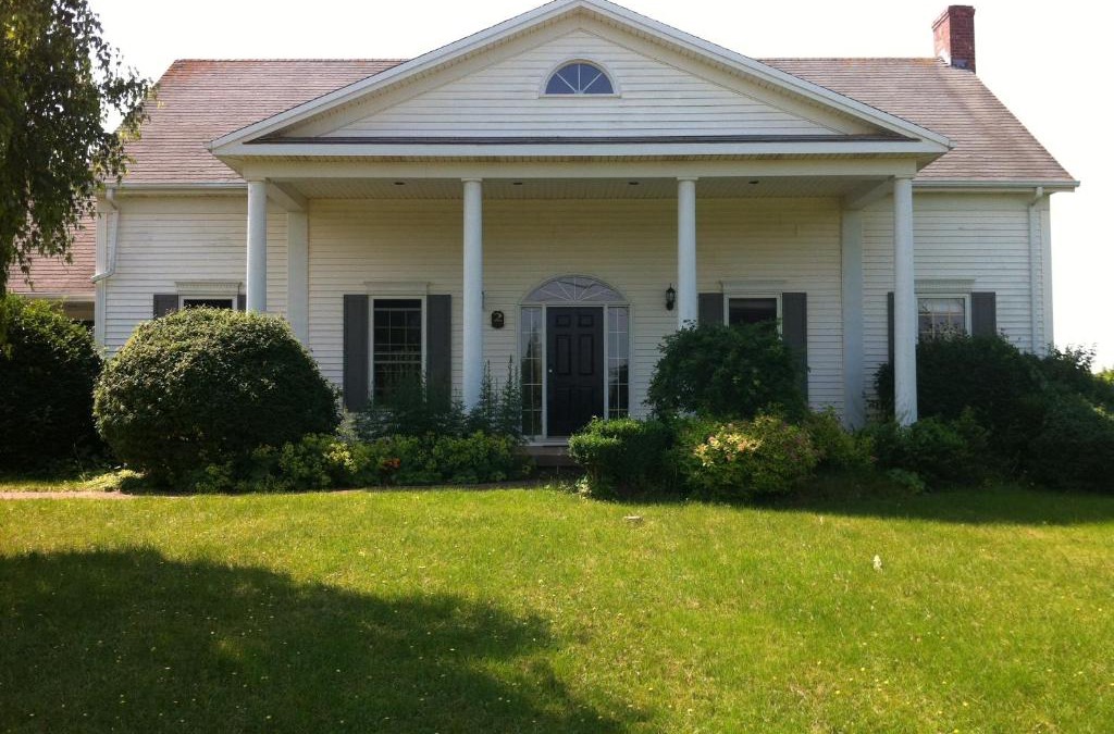 Stratford Bed & Breakfast | Seaview White House