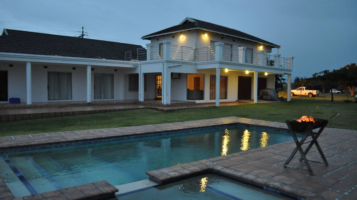 Sodwana Bay House | SeaXplore Lodge and Dive Center