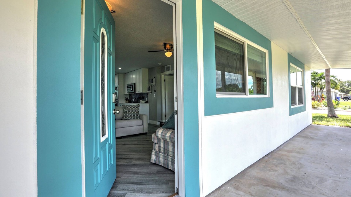 Sebastian Highlands House | Sebastian Serenity - Poolside Home