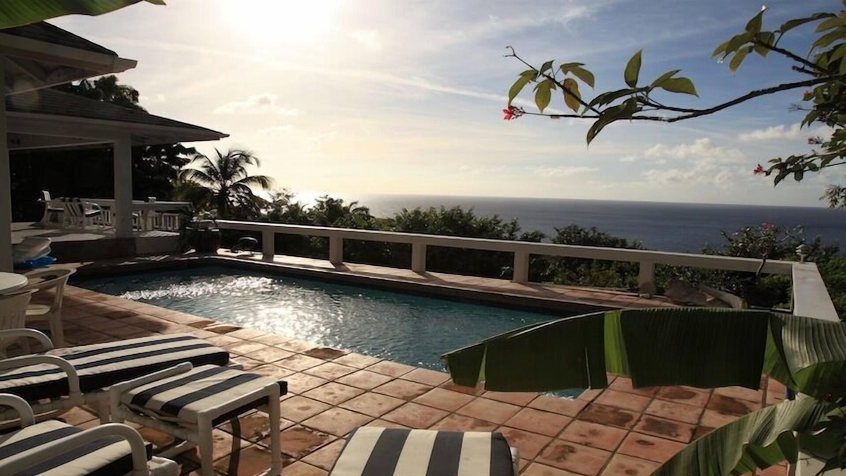 Woodlands Villa | Secluded 2 Bedroom Villa With Breathtaking Views Over the Caribbean Sea