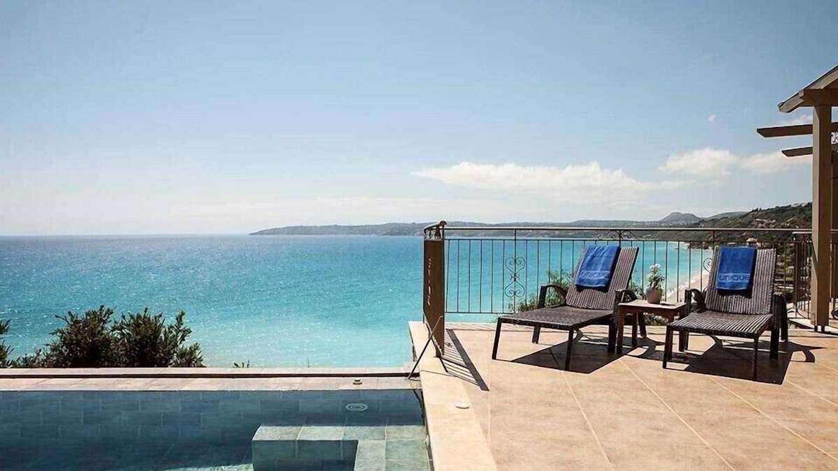 Mousata Cottage | Secluded 2-Bedroom with Pool, Stunning Sea Views