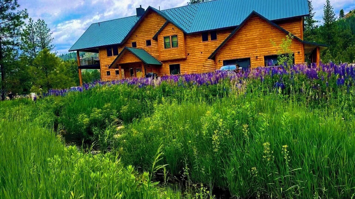 Mountain Home Cabin | Secluded 7,800 SqFt Cabin in the Woods- Pond, River, Theater, Disc Golf & More
