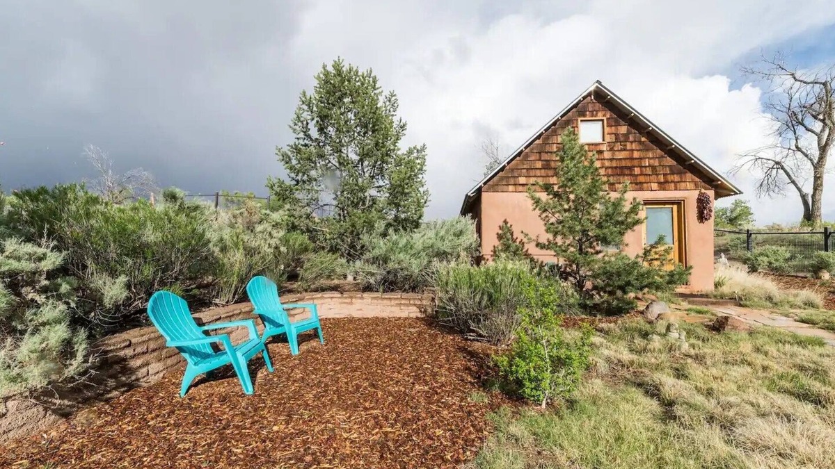Alamedan Valley House | Secluded Adobe Casita-Right behind Balloon Fiesta Park