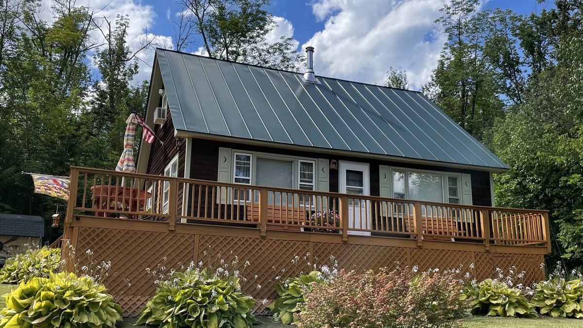 South Royalton Cabin | Secluded and Serene - GET AWAY FROM IT ALL! Barnard, VT
