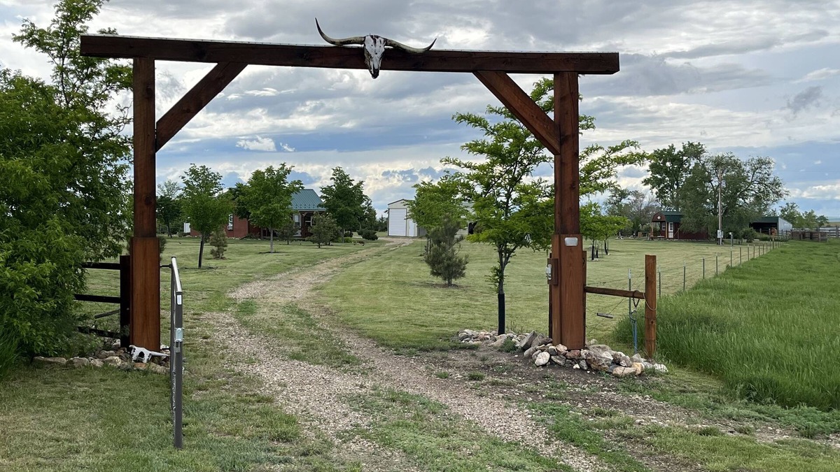 Scenic Other | Secluded Badlands Ranch, dark skies, starry nights