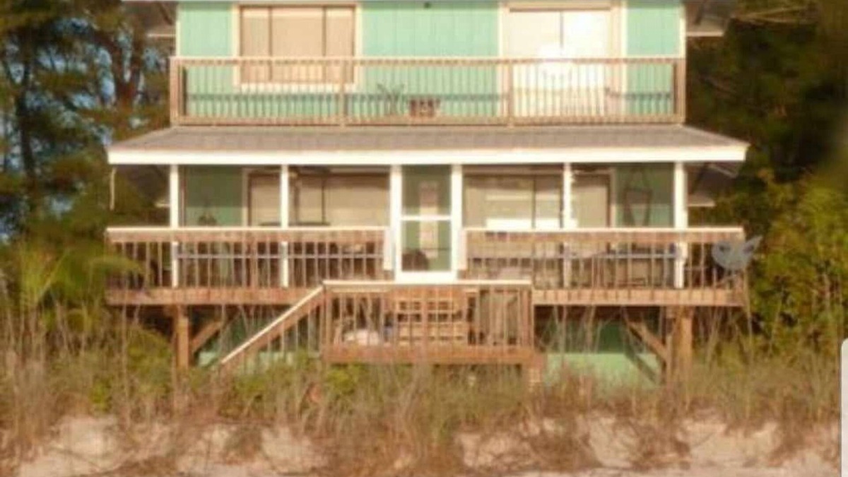Placida House | Secluded Beachfront retreat on Little Gasparilla Island only steps from the Gulf