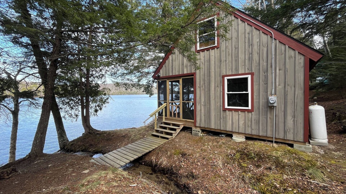 Cherryfield Cabin | Secluded Cabin on Spring River Lake in Cherryfield Maine