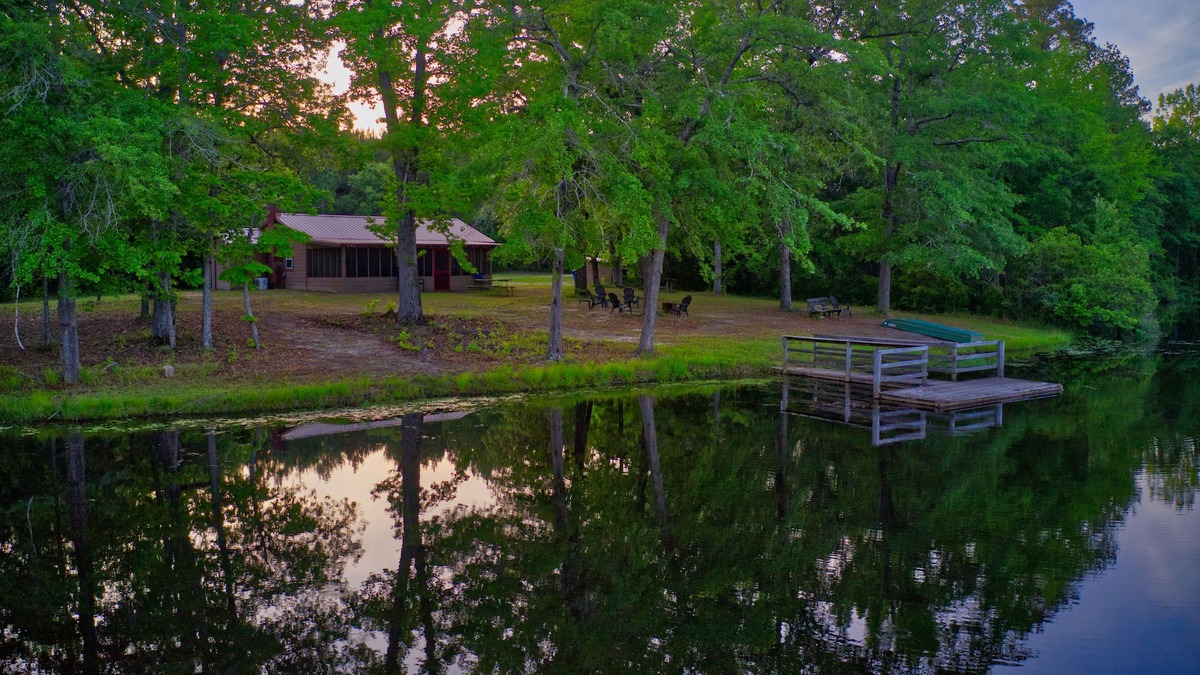 Orangeburg Cabin | Secluded Cabin Retreat with Hot Tub, for Family Get Away