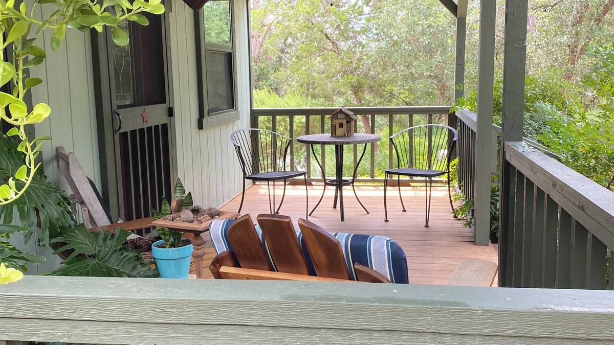 Fredericksburg Bed & Breakfast | Secluded Country Cottage in the Texas Hill Country