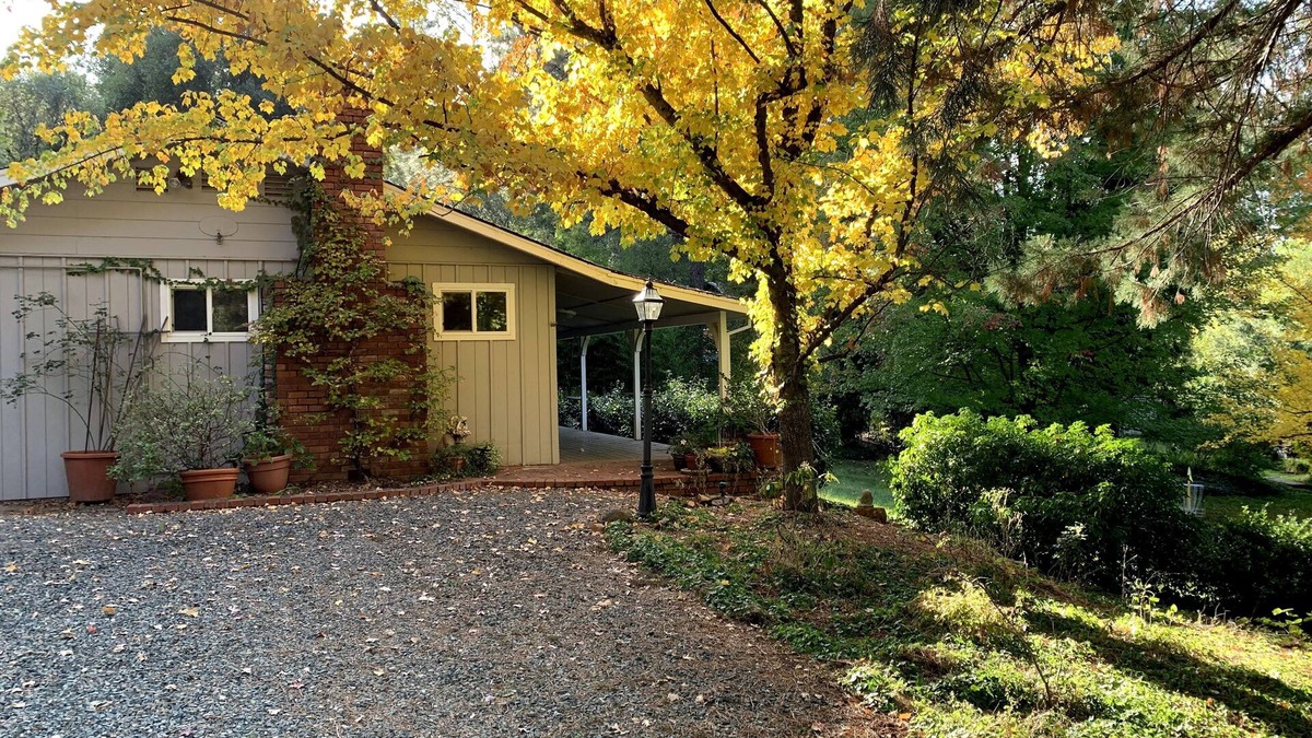Grass Valley House | Secluded Country Home on Acreage with Pond & Sprawling Lawn