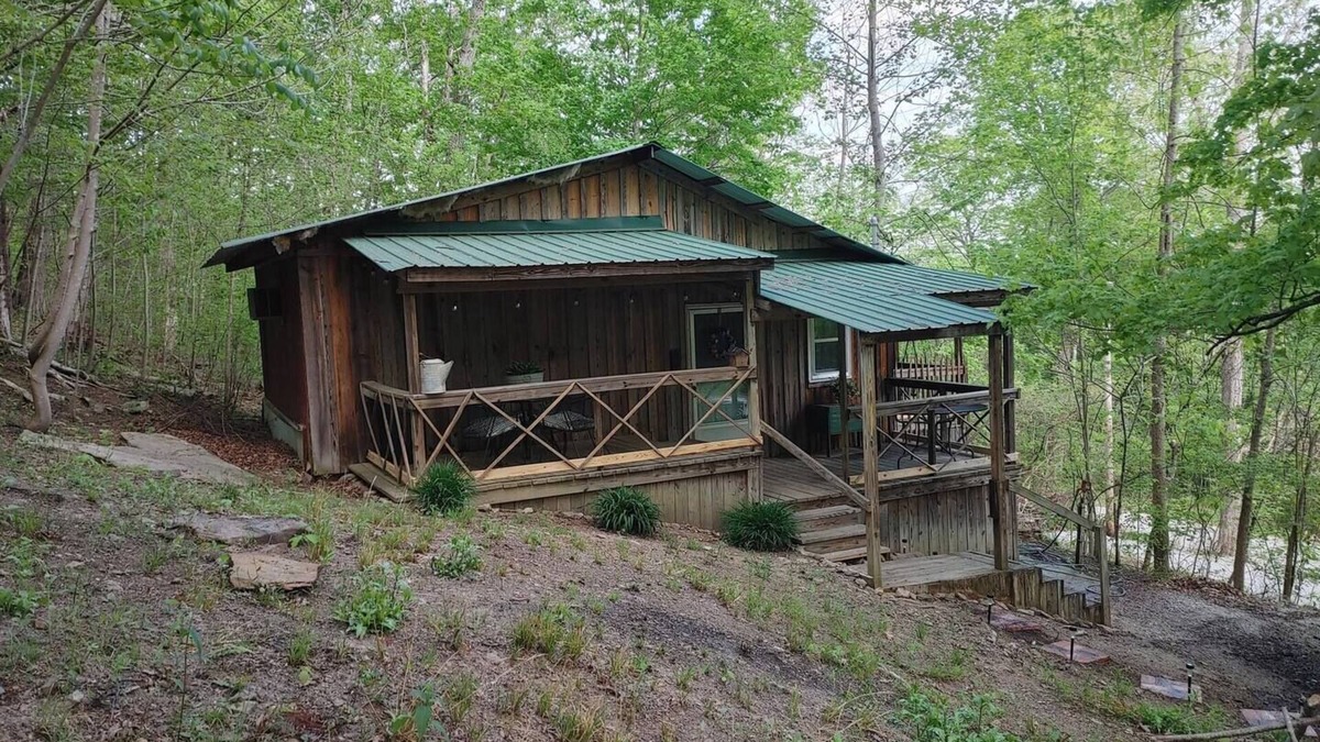 Sloans Valley Cabin | Secluded, cozy cabin in the woods - rustic but with all modern conveniences!