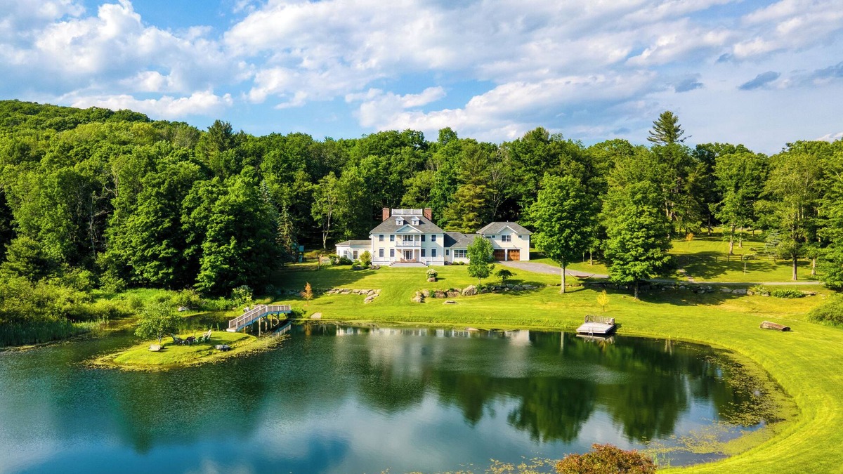 Austerlitz House | Secluded Estate w/Guest House, Private Pond, Gym, & Movie Theater | Sunny Pond