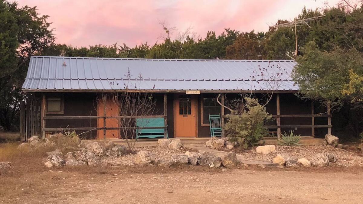 Paluxy Cabin | Secluded, family friendly, cabin located on 140 acre wildlife refuge.