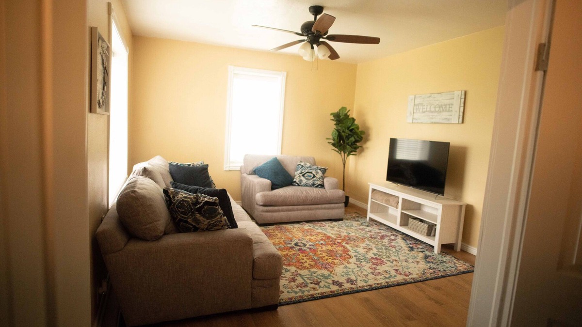 Bancroft House | Secluded Farmhouse Country Setting close to Lava Hot Springs!