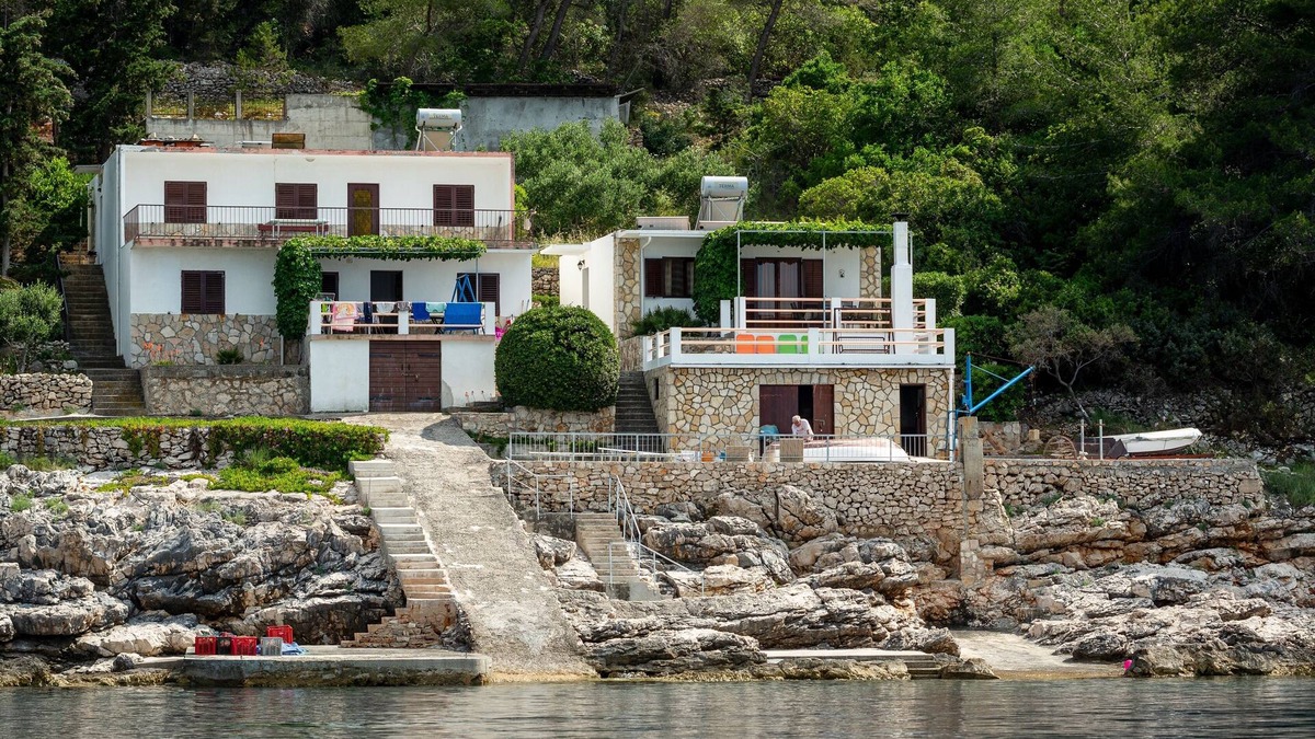 Gdinj House | Secluded fisherman's cottage Cove Virak, Hvar (K-17875)