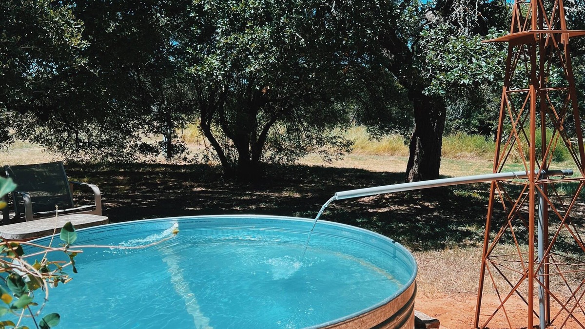 Glen Rose House | Secluded getaway, 2BR, near Fossil Rim, 900 acres, hiking, farm animals