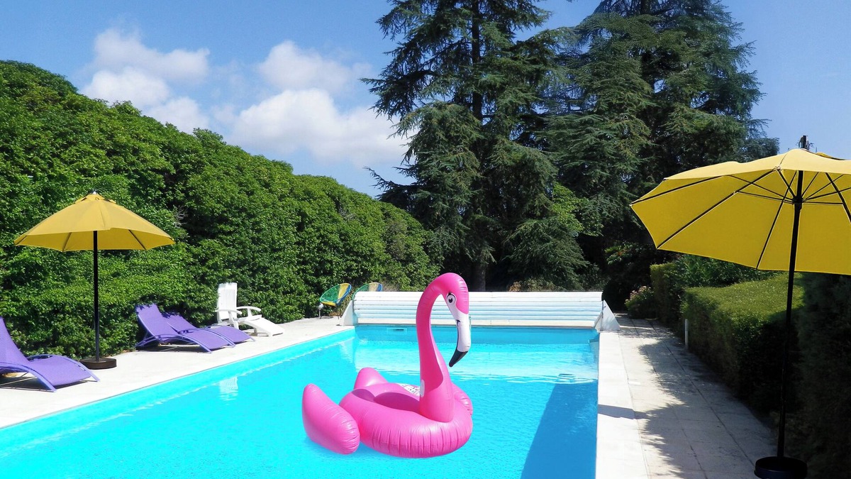 Beauville House | Secluded house: charm, big park, salt pool, Spa, fitness, boules, Wi-Fi and view