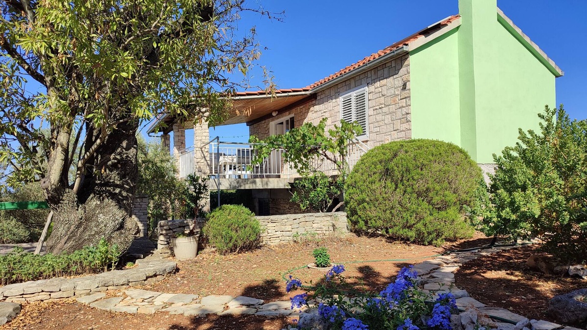 Vela Luka House | Secluded house with a parking space Cove Stratinčica, Korčula (K-13430)
