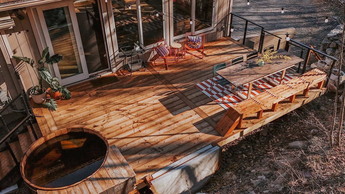 New Paltz House | Secluded House with hot tub at base of Shawangunk Ridge